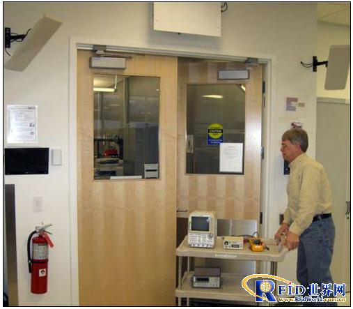 US Medtronic Labs Adopts RFID Tracking Lab Tools