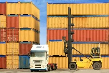 What are the applications of RFID in the container field?