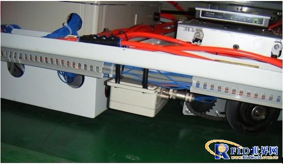 UHF RFID Automatic Guided Vehicle (AGV)