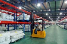 RFID provides high-quality supply chain services for textiles