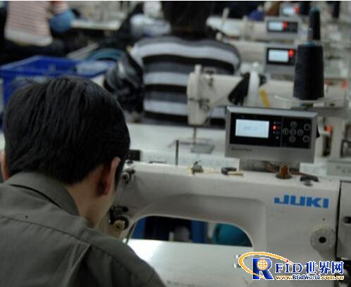 RFID printer helps a clothing company in Suzhou to improve management efficiency