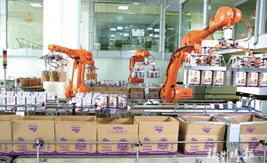 Mingyi International uses technology to produce "rations" for infants and young children to achieve one-code traceability of milk powder safety
