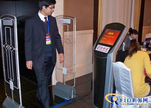 A large-scale industry conference sign-in application