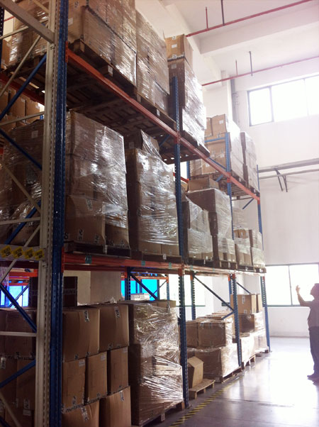 Anzheng Fashion Group RFID anti-channeling and anti-counterfeiting management project
