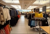 High-end clothing factory outlet stores trial RTLS system for inventory management