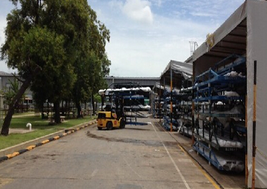 Warehouse material tracking management